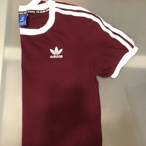 Adidas maroon + white women’s small